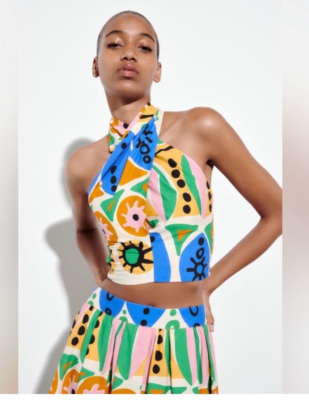 NWT ZARA Printed Blue Yellow Summer Ruched Halter Crop Top 
🚨FIRM PRICE - Picture 3 of 14